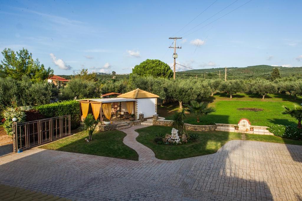 Cozy Flats In An Olive Grove By The Sandy Beach Kánalos 外观 照片