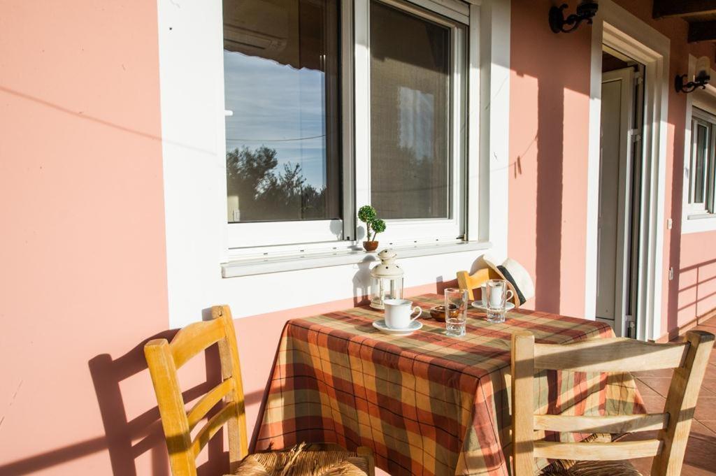 Cozy Flats In An Olive Grove By The Sandy Beach Kánalos 外观 照片